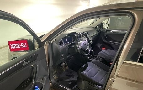 Volkswagen Tiguan II, 2017 год, 3 000 000 рублей, 11 фотография