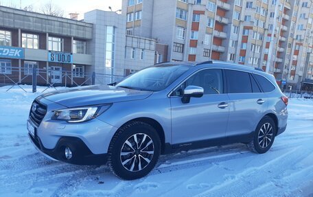 Subaru Outback IV рестайлинг, 2020 год, 3 170 000 рублей, 1 фотография