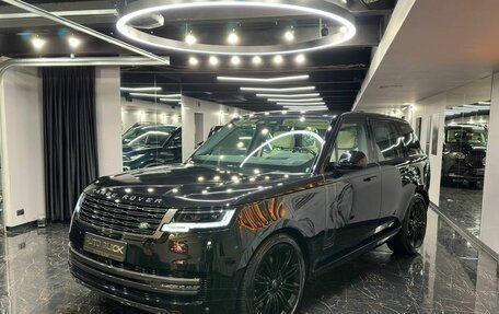 Land Rover Range Rover IV рестайлинг, 2023 год, 28 000 000 рублей, 3 фотография