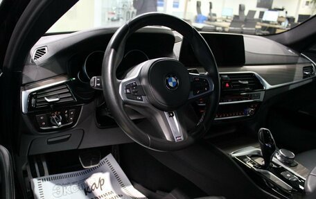 BMW 5 серия, 2017 год, 5 100 000 рублей, 27 фотография