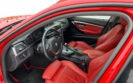 BMW 3 серия, 2016 год, 2 750 000 рублей, 18 фотография