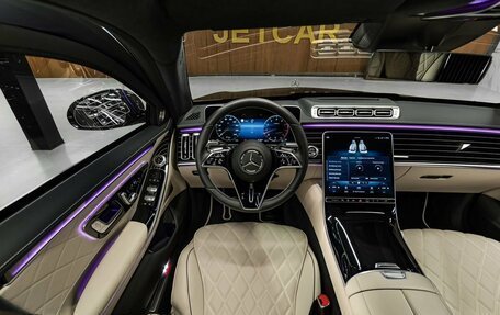 Mercedes-Benz S-Класс, 2023 год, 125 000 000 рублей, 24 фотография