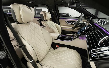 Mercedes-Benz S-Класс, 2023 год, 125 000 000 рублей, 31 фотография