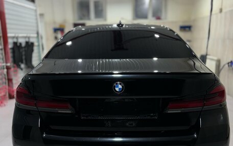 BMW 5 серия, 2021 год, 5 700 000 рублей, 5 фотография