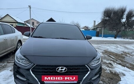 Hyundai Solaris II рестайлинг, 2017 год, 1 450 000 рублей, 7 фотография