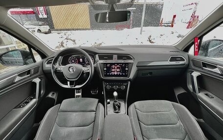 Volkswagen Tiguan II, 2018 год, 2 750 000 рублей, 14 фотография