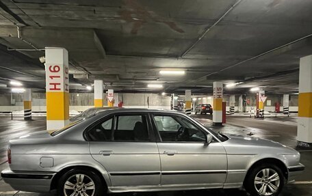 BMW 5 серия, 1990 год, 275 000 рублей, 3 фотография