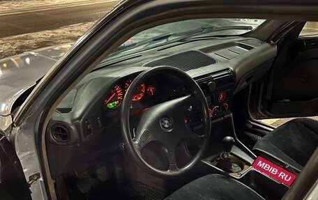 BMW 5 серия, 1990 год, 275 000 рублей, 12 фотография