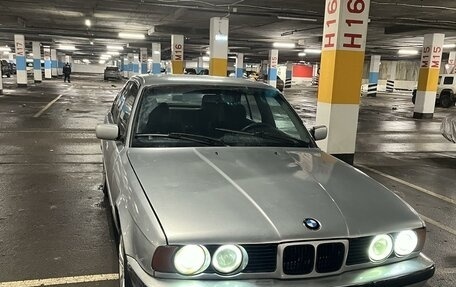 BMW 5 серия, 1990 год, 275 000 рублей, 7 фотография