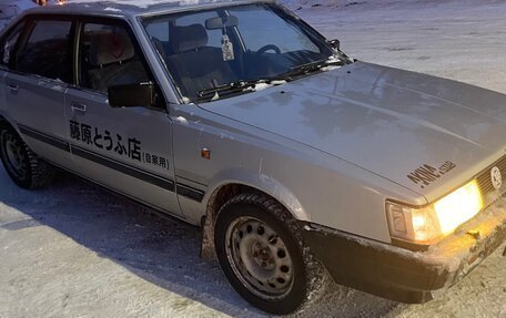 Toyota Camry, 1985 год, 410 000 рублей, 3 фотография