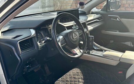 Lexus RX IV рестайлинг, 2019 год, 5 400 000 рублей, 11 фотография