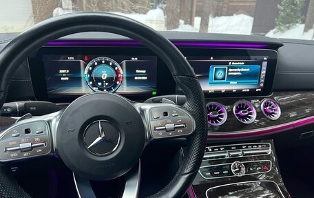 Mercedes-Benz E-Класс, 2019 год, 4 730 000 рублей, 6 фотография