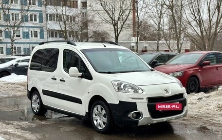 Peugeot Partner II рестайлинг 2, 2014 год, 975 000 рублей, 6 фотография
