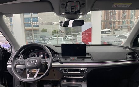 Audi Q5, 2021 год, 3 800 000 рублей, 7 фотография