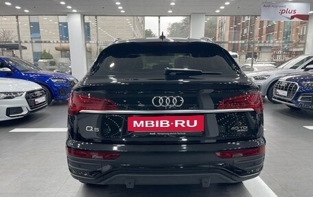 Audi Q5, 2021 год, 3 800 000 рублей, 4 фотография