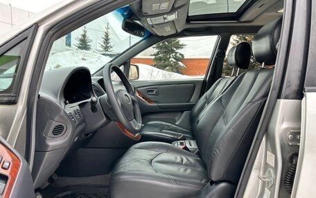Lexus RX IV рестайлинг, 2000 год, 890 000 рублей, 8 фотография