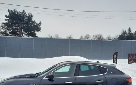 Maserati Levante I, 2018 год, 5 870 000 рублей, 7 фотография