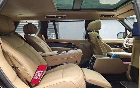 Land Rover Range Rover IV рестайлинг, 2023 год, 27 700 000 рублей, 11 фотография