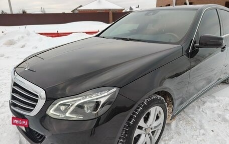 Mercedes-Benz E-Класс, 2013 год, 2 650 000 рублей, 8 фотография
