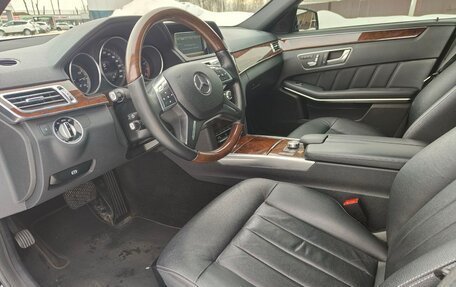 Mercedes-Benz E-Класс, 2013 год, 2 650 000 рублей, 29 фотография