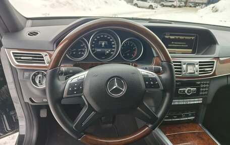 Mercedes-Benz E-Класс, 2013 год, 2 650 000 рублей, 26 фотография