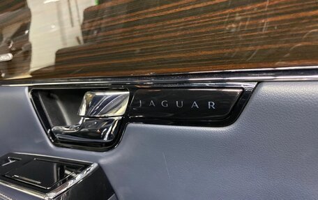 Jaguar XJ IV (X351), 2012 год, 1 895 000 рублей, 8 фотография