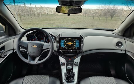 Chevrolet Cruze II, 2013 год, 1 230 000 рублей, 10 фотография