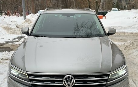 Volkswagen Tiguan II, 2017 год, 2 975 000 рублей, 1 фотография