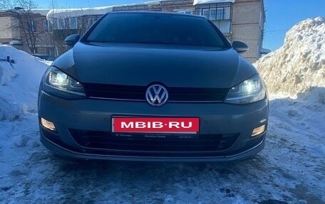 Volkswagen Golf VII, 2014 год, 1 550 000 рублей, 2 фотография