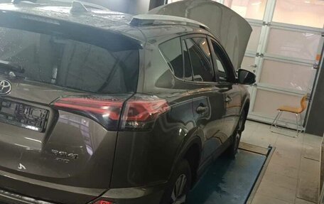 Toyota RAV4, 2017 год, 2 320 000 рублей, 1 фотография