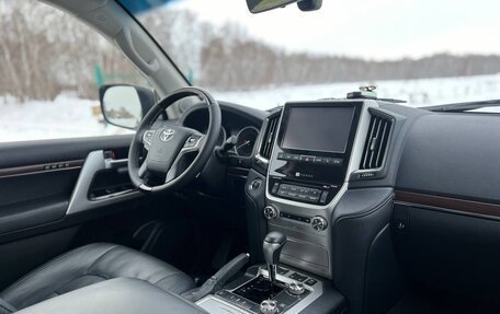 Toyota Land Cruiser 200, 2015 год, 6 500 000 рублей, 26 фотография