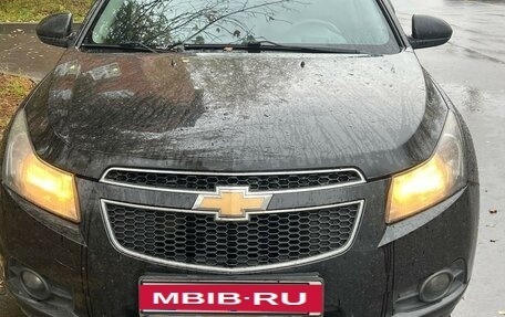 Chevrolet Cruze II, 2009 год, 800 000 рублей, 2 фотография