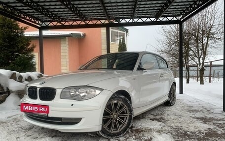 BMW 1 серия, 2010 год, 770 000 рублей, 2 фотография