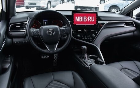Toyota Camry, 2022 год, 3 870 000 рублей, 15 фотография