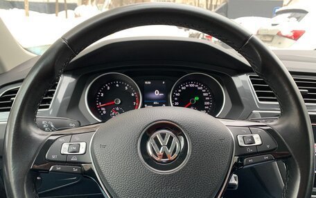 Volkswagen Tiguan II, 2017 год, 2 975 000 рублей, 19 фотография