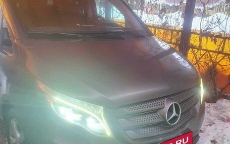 Mercedes-Benz Vito, 2015 год, 3 300 000 рублей, 3 фотография