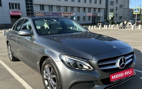 Mercedes-Benz C-Класс, 2017 год, 2 700 000 рублей, 3 фотография