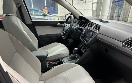 Volkswagen Tiguan II, 2020 год, 2 899 999 рублей, 16 фотография