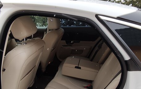 Jaguar XJ IV (X351), 2012 год, 2 500 000 рублей, 13 фотография