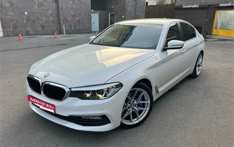 BMW 5 серия, 2019 год, 4 999 000 рублей, 2 фотография
