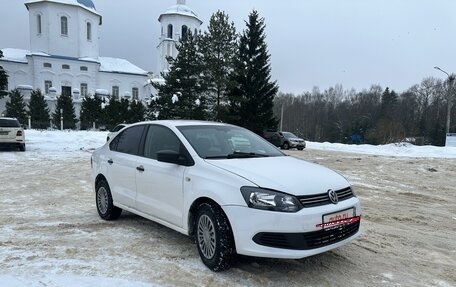 Volkswagen Polo VI (EU Market), 2012 год, 700 000 рублей, 3 фотография