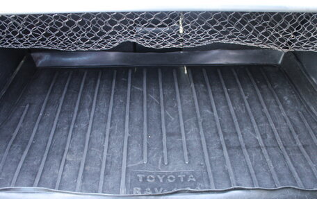 Toyota RAV4, 2006 год, 1 259 900 рублей, 21 фотография
