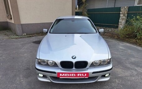 BMW 5 серия, 2002 год, 850 000 рублей, 23 фотография