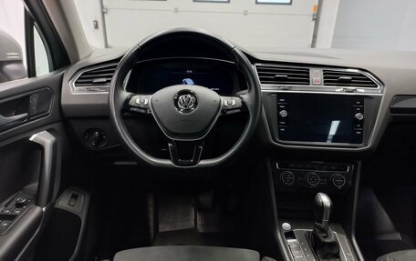 Volkswagen Tiguan II, 2018 год, 3 250 000 рублей, 8 фотография