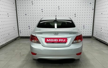 Hyundai Solaris II рестайлинг, 2012 год, 850 000 рублей, 7 фотография