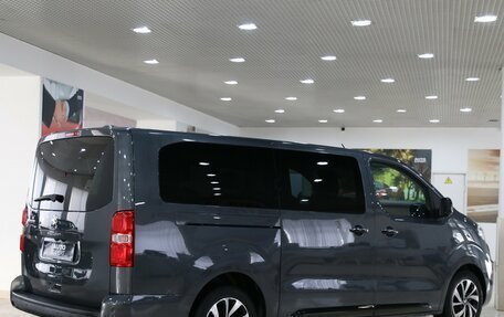 Peugeot Traveller I, 2019 год, 2 599 000 рублей, 2 фотография