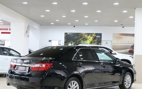 Toyota Camry, 2013 год, 1 299 000 рублей, 2 фотография