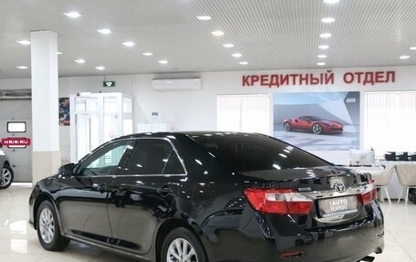Toyota Camry, 2013 год, 1 299 000 рублей, 4 фотография