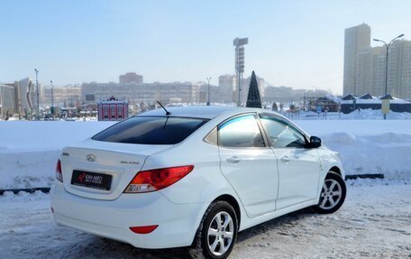 Hyundai Solaris II рестайлинг, 2013 год, 877 200 рублей, 2 фотография