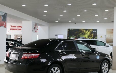 Toyota Camry, 2009 год, 999 000 рублей, 2 фотография